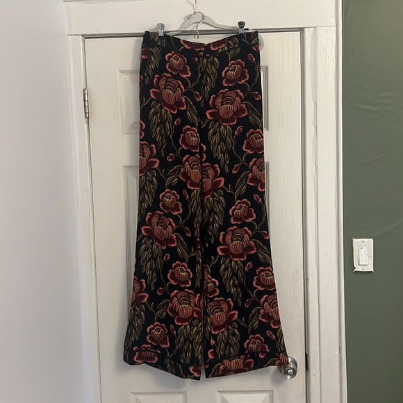 Ann Taylor pants - Picture 2 of 4